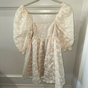 Storia Cream Floral Dress